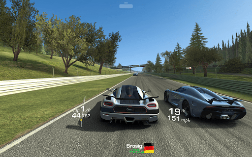 Screenshot Real Racing 3